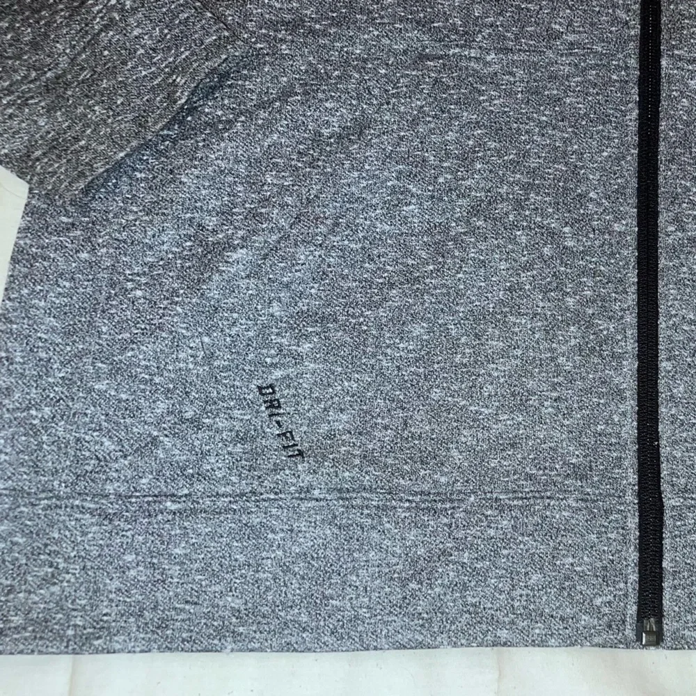 Nike dri fit sweater